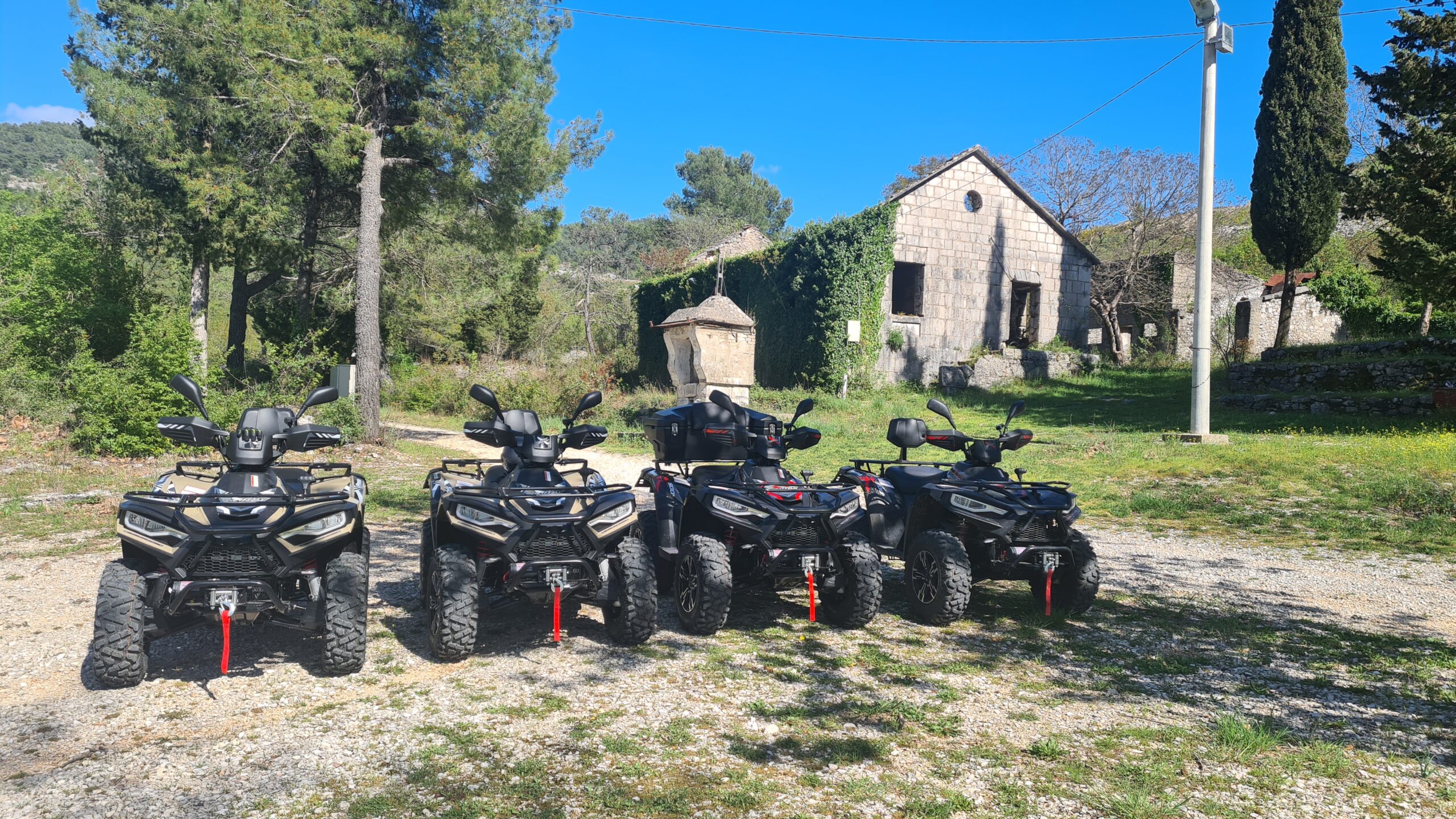 Zagora adventure offers you tailor made tours with quads per your own wishes 